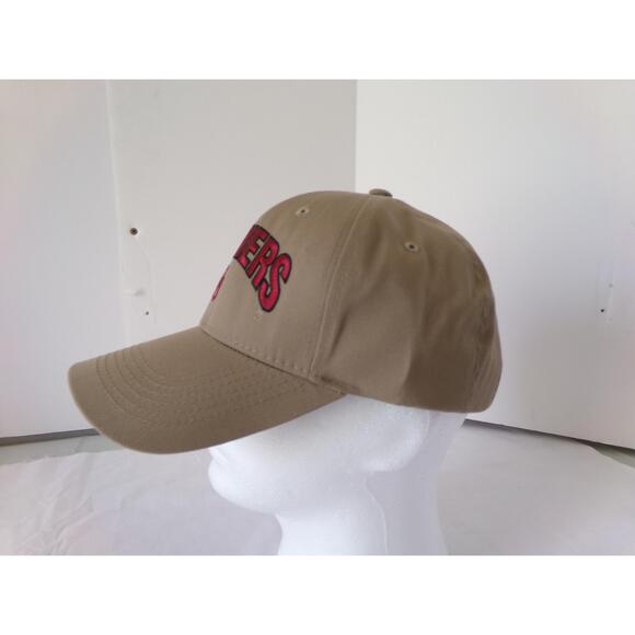 Captivating Headgear OU Sooners Tan/Beige Embroidered Logo Adjustable Cap - Picture 2 of 12